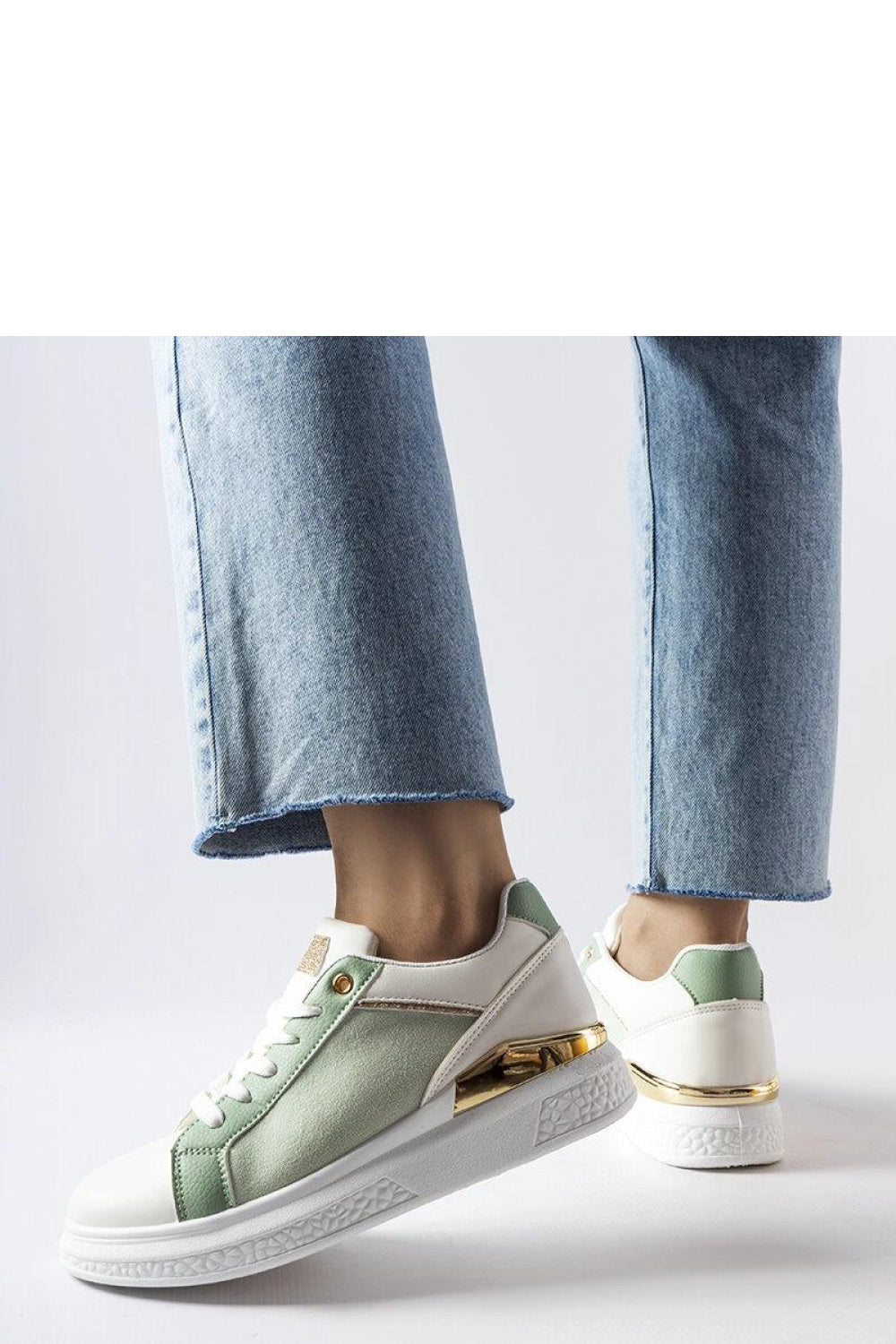 Sneakers Model 207725 Solea