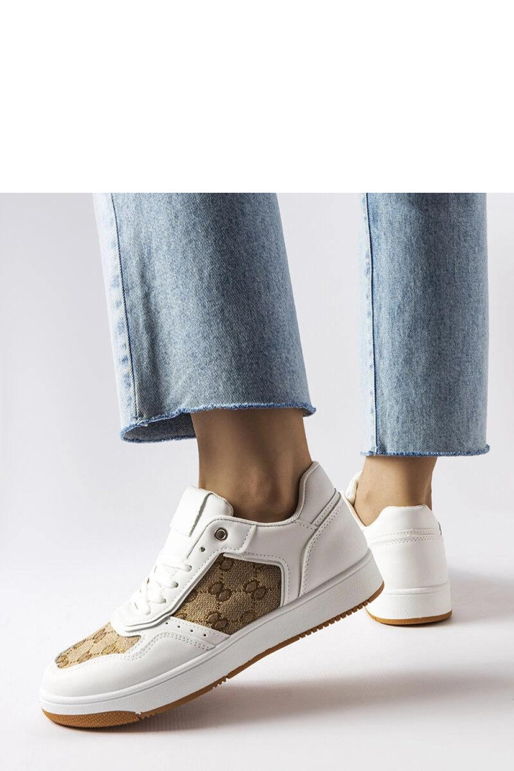 Sneakers model 207757 Solea