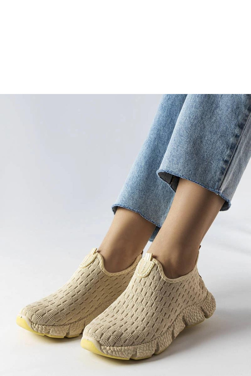 Sneakers model 207820 Solea