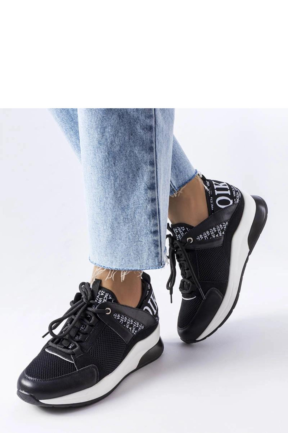 Sportliche Schuhe mit Keilabsatz model 207891 Solea