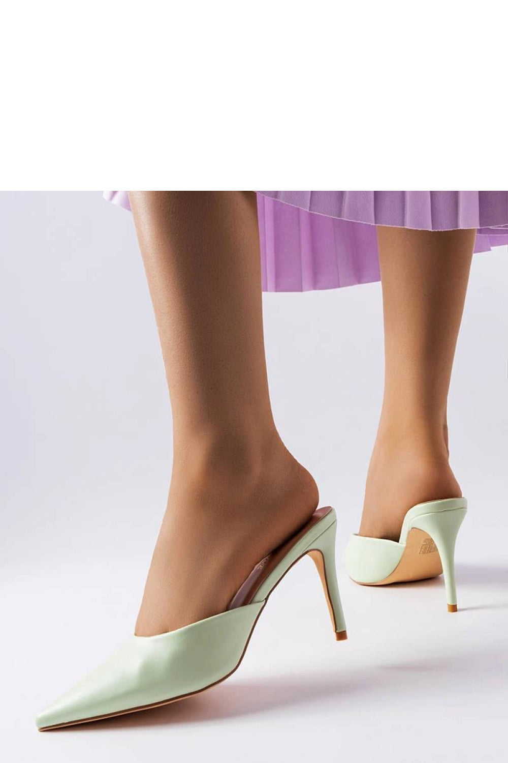 Pumps mit Pfennigabsätzen model 207900 Solea