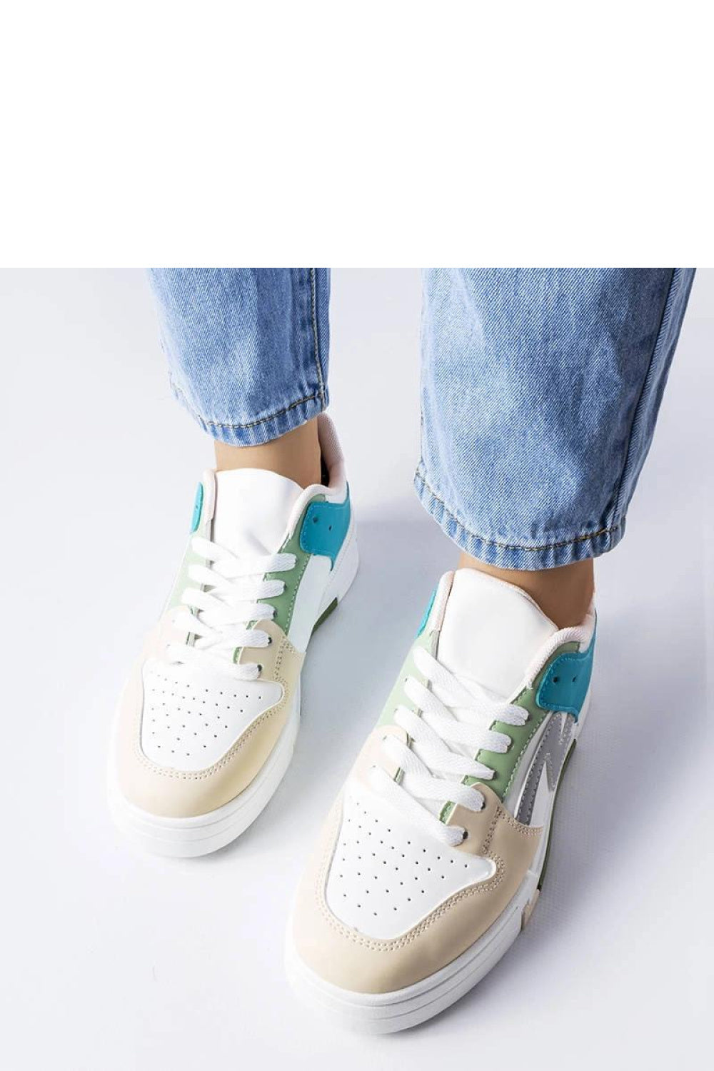 Sneakers model 207905 Solea