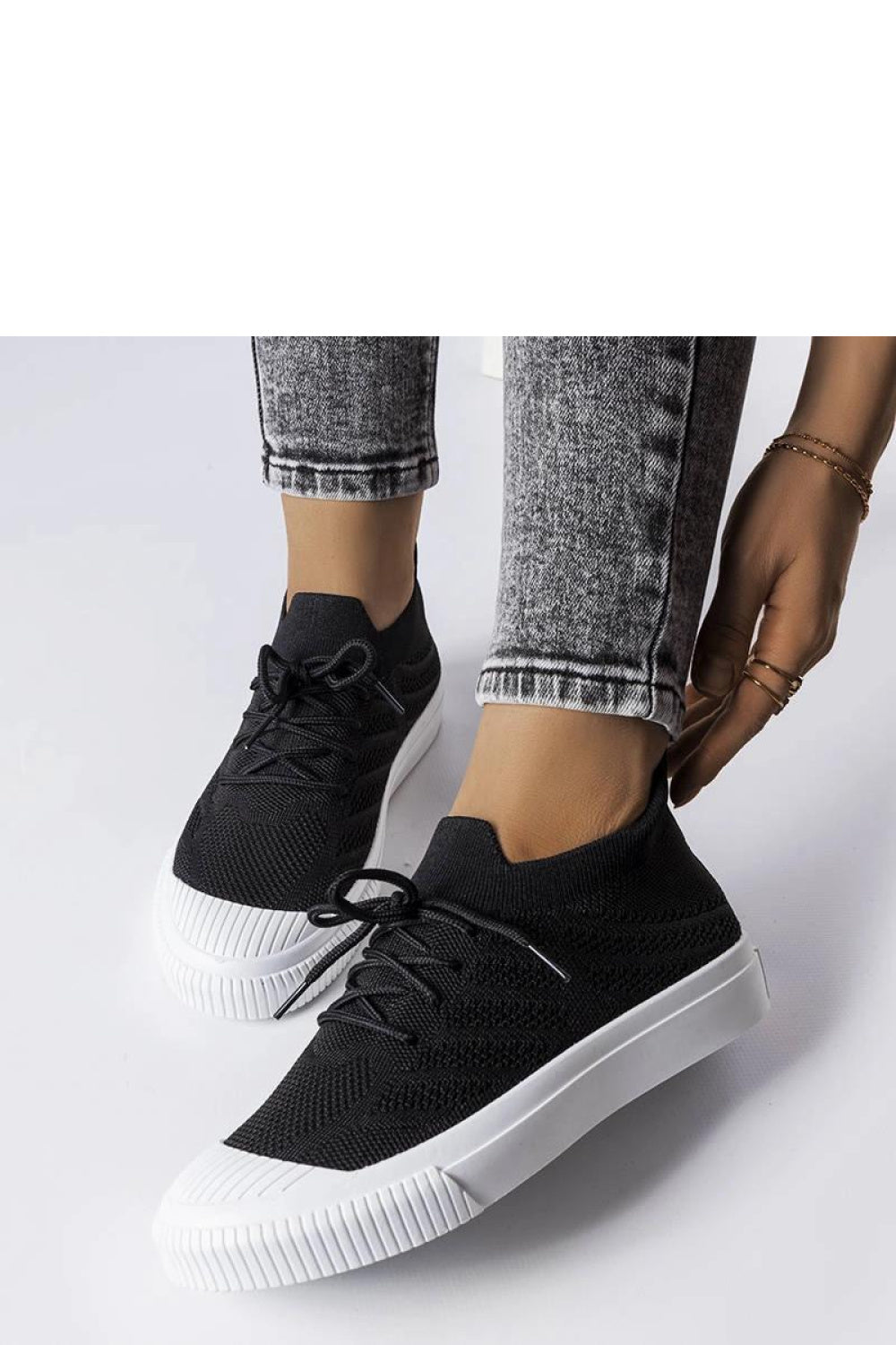 Sneakers model 207939 Solea