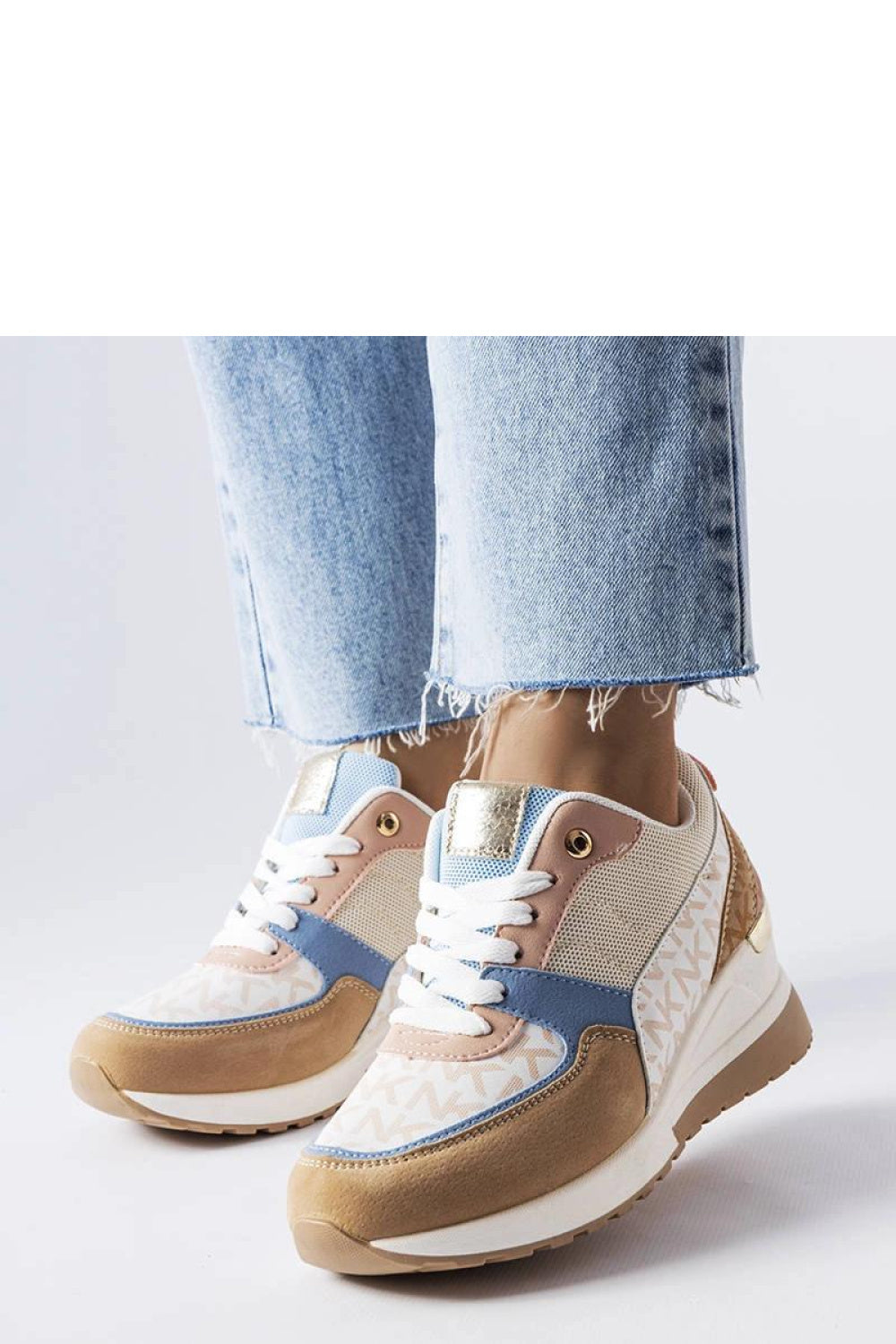 Sneakers model 207951 Solea