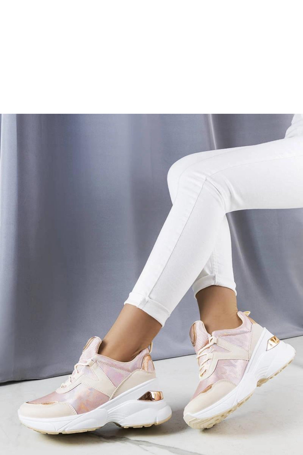 Sneakers model 207969 Solea
