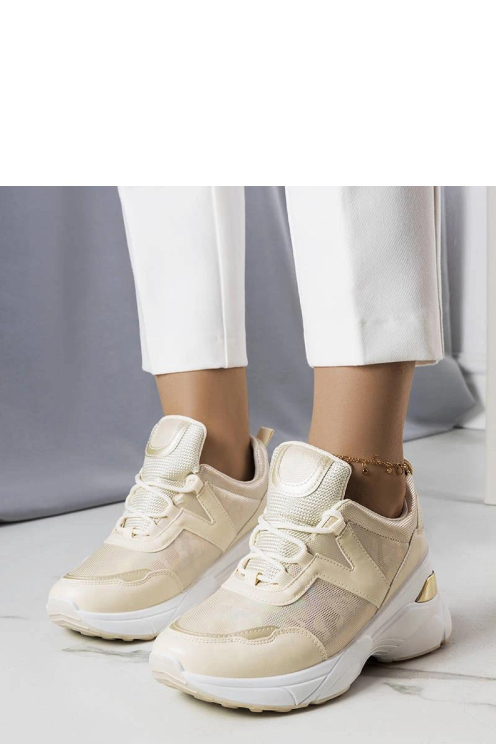 Sneakers model 207970 Solea