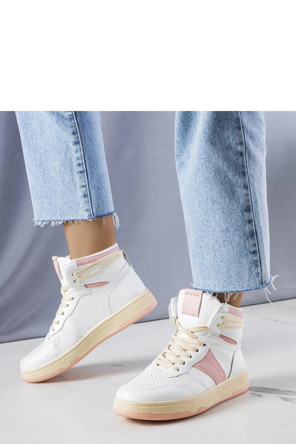 Sneakers model 208012 Solea