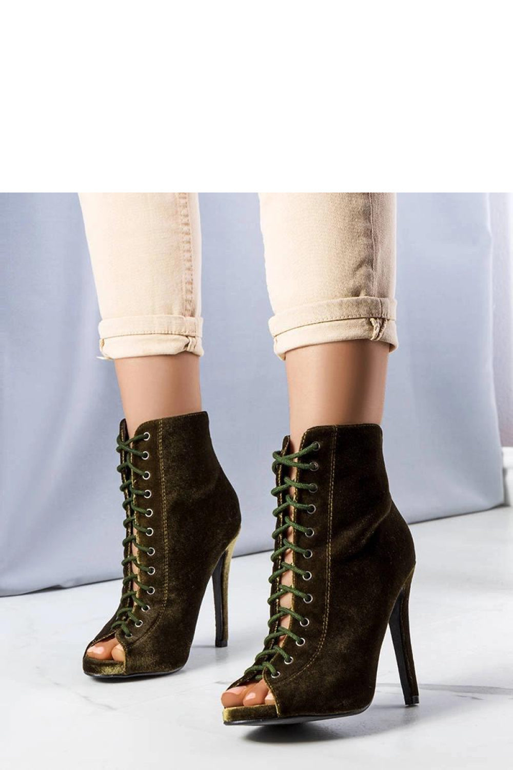 Ankle boots with heel model 208024 Solea