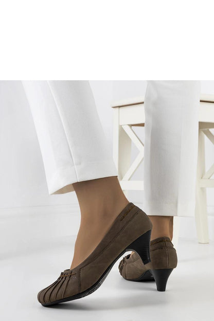 Pumps with heel model 208028 Solea