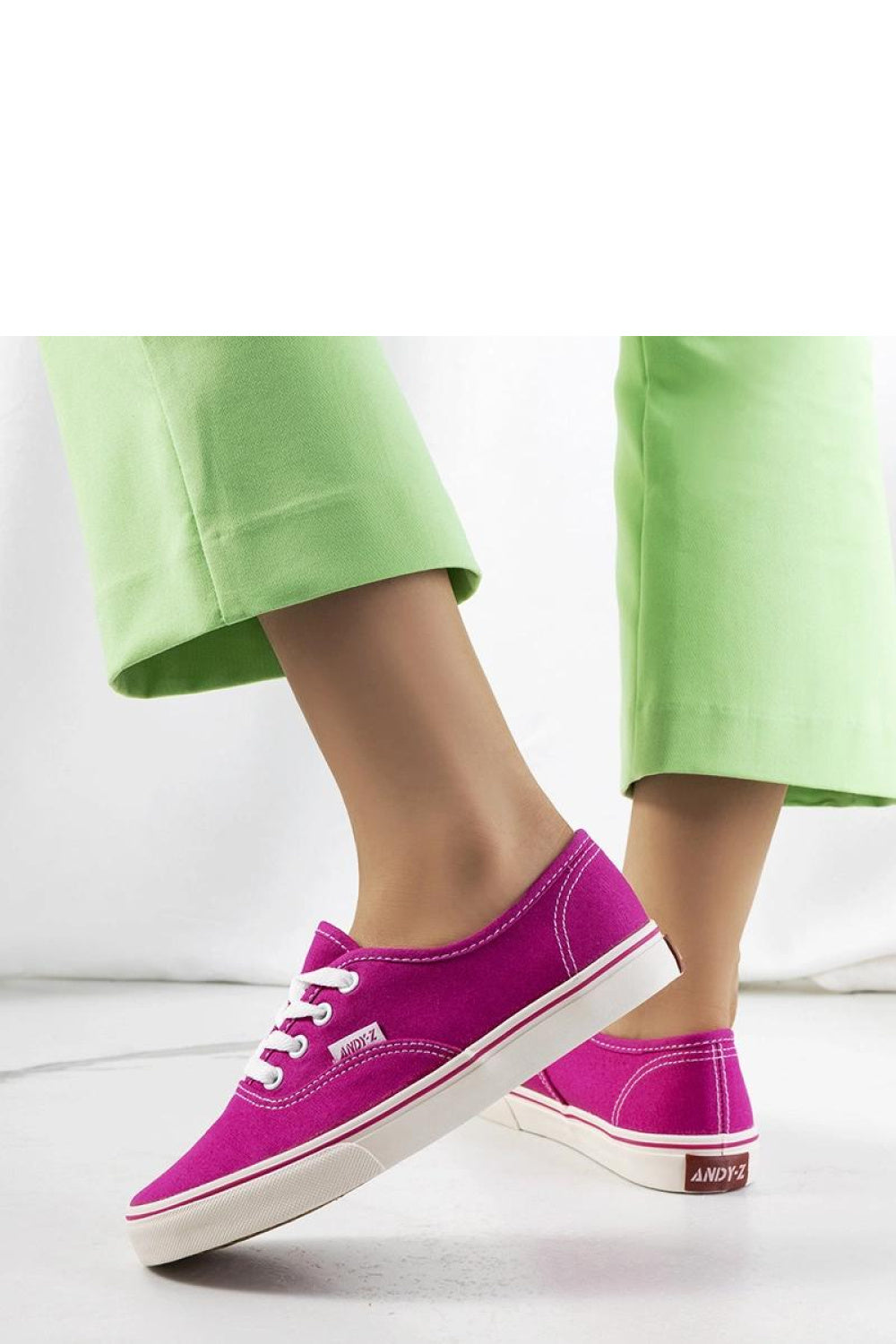 Sneakers model 208029 Solea