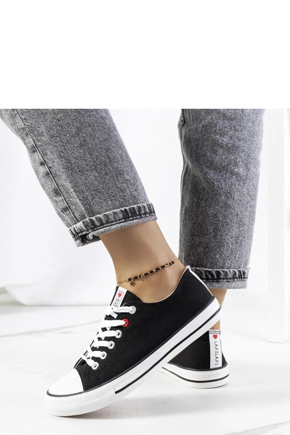 Sneakers model 208037 Solea