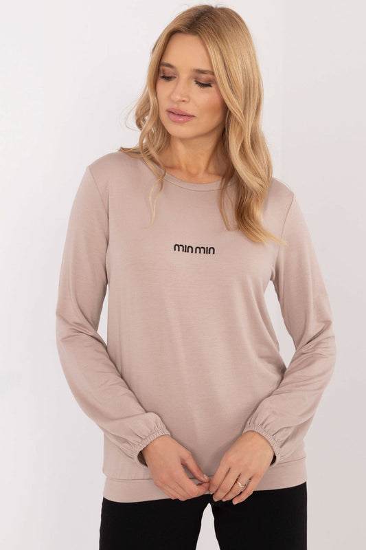 Blouse model 208240 Relevance