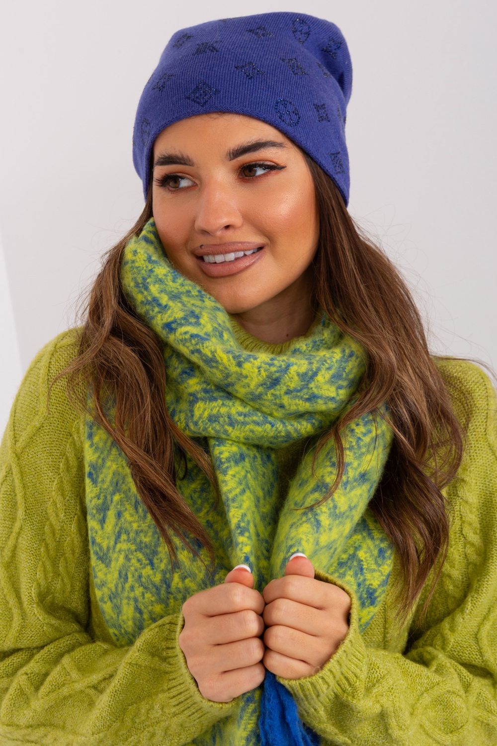 Beanie model 208243 AT