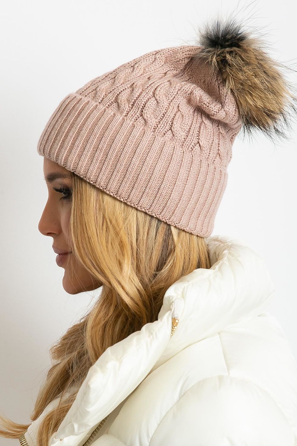 Beanie model 208256 AT