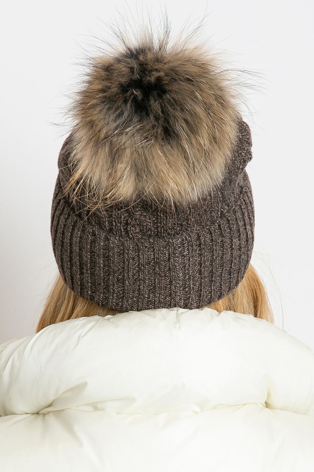 Beanie model 208259 AT