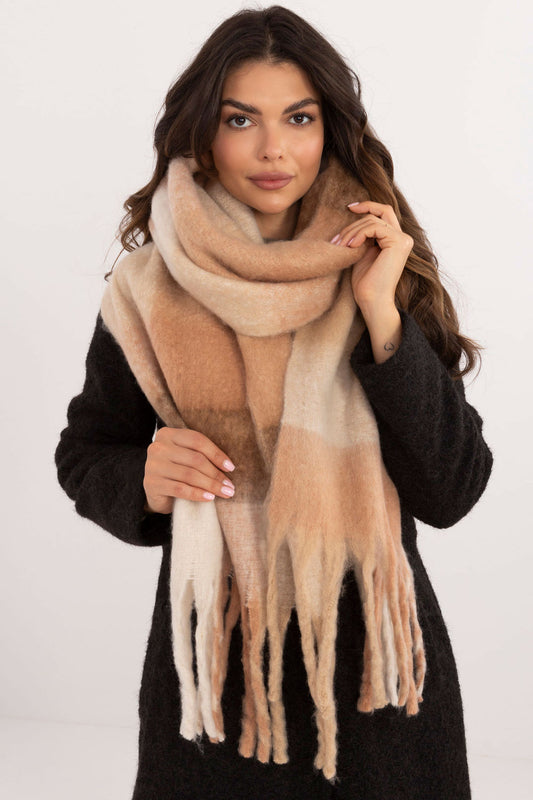 Scarf model 208263 AT