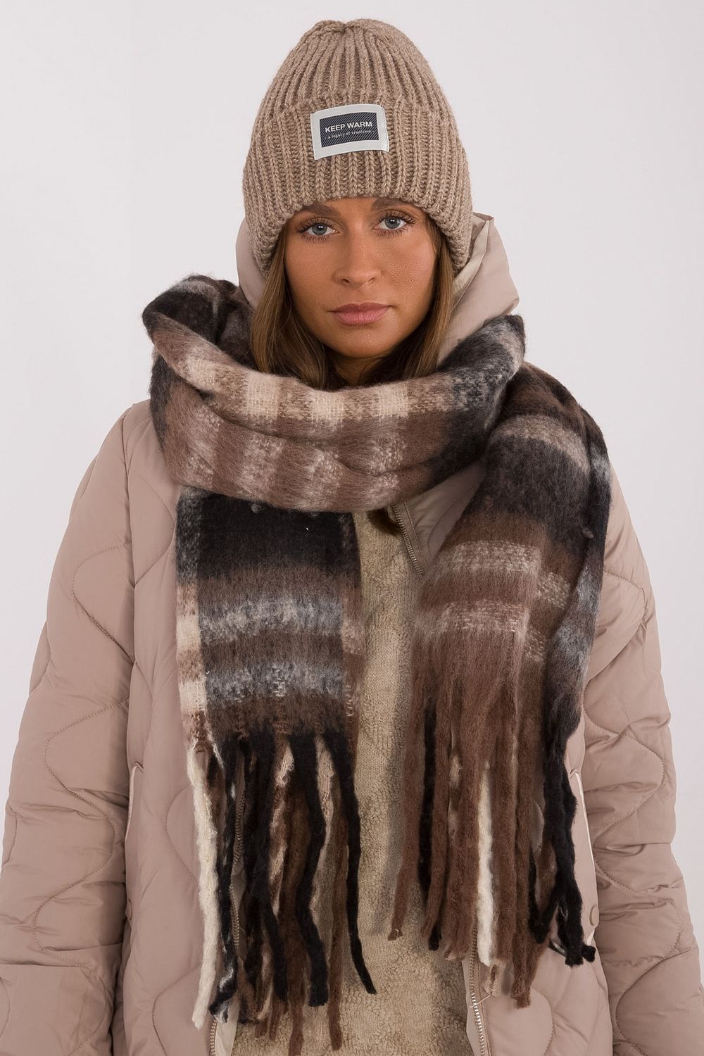 Scarf model 208269 AT