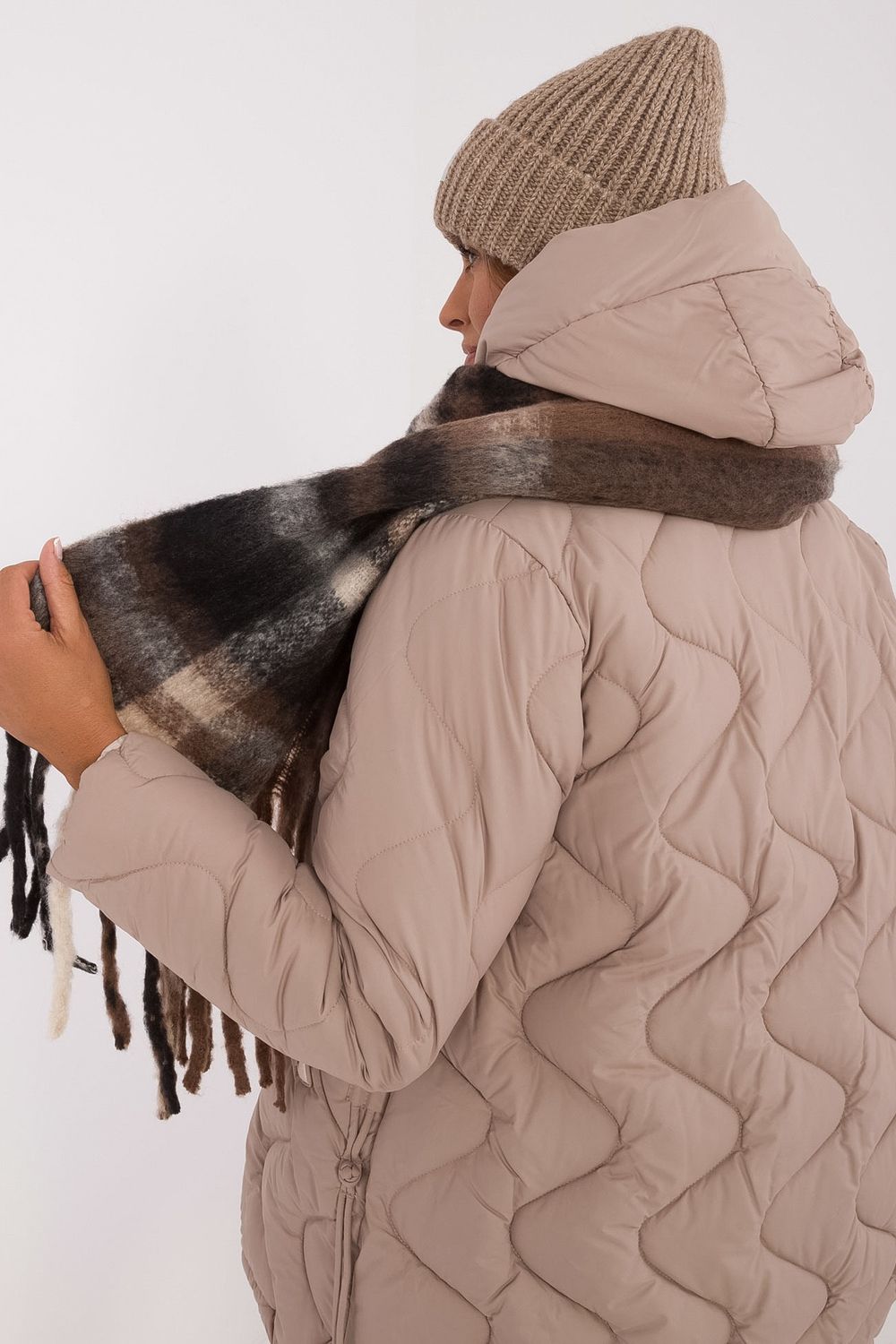 Scarf model 208269 AT