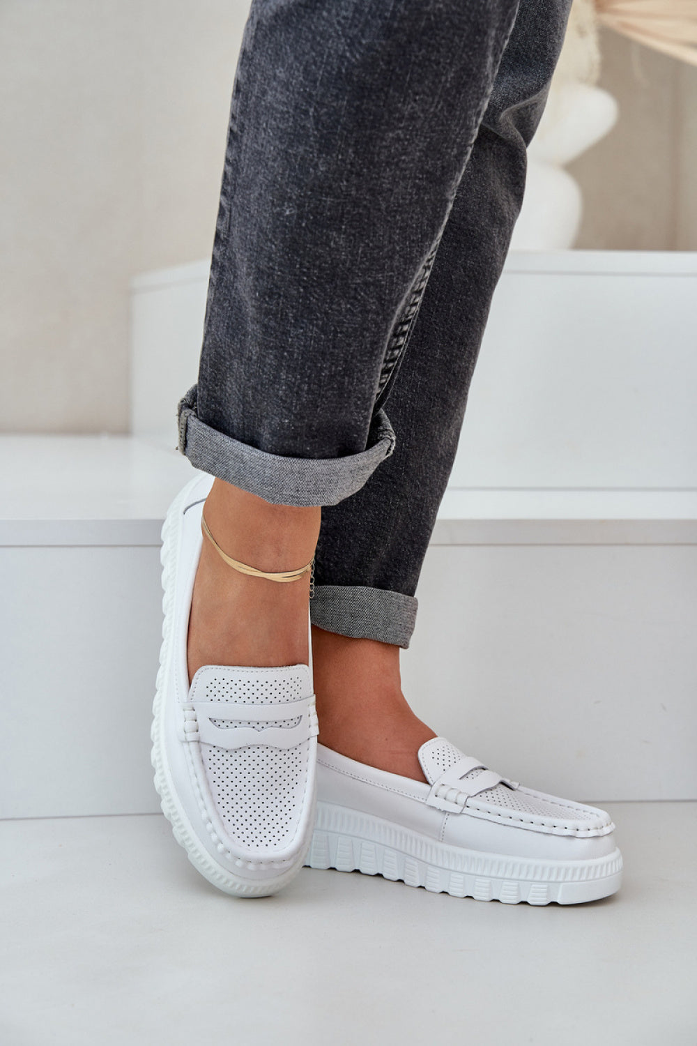 Moccasins model 208420 Step in style