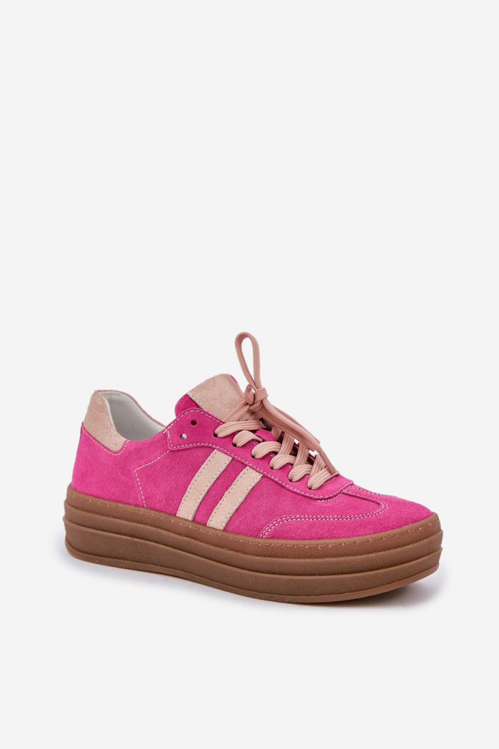 Sneakers model 208545 Step in style