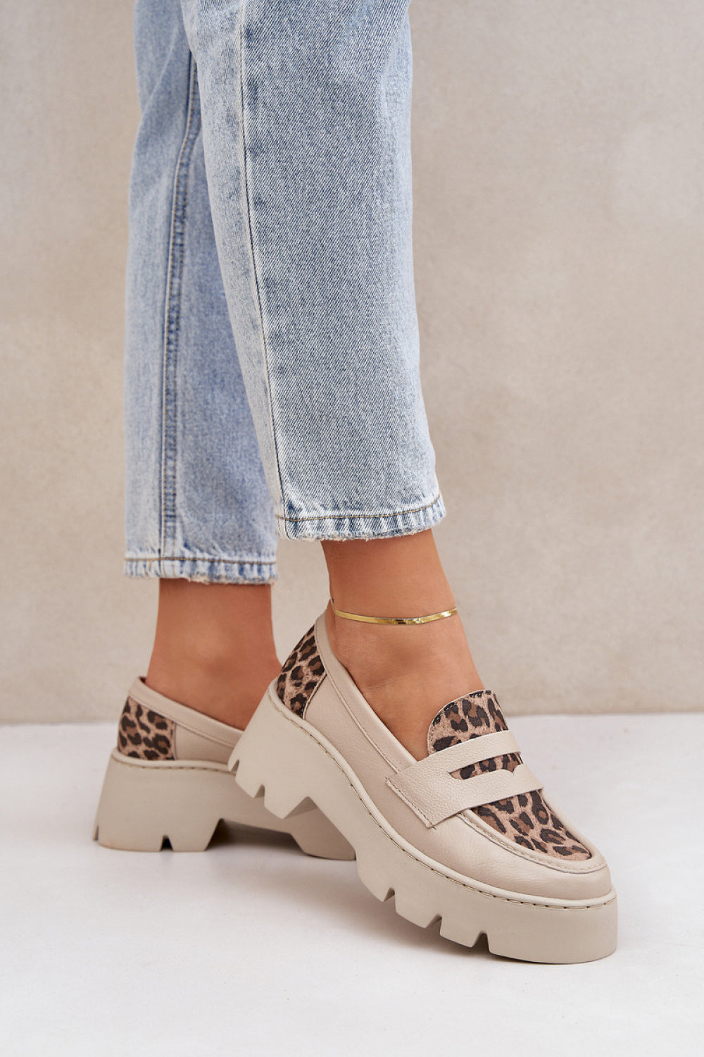 Moccasins model 208663 Step in style
