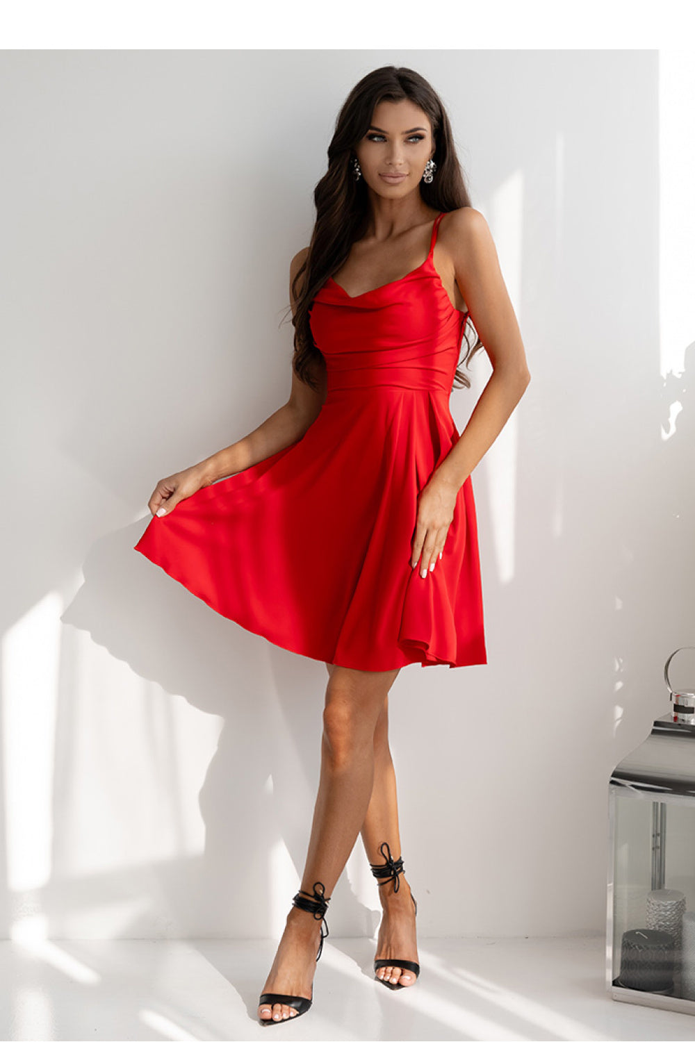 Kurzes Kleid model 208837 With You