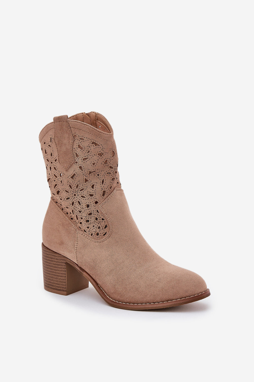 Ankle boots with heel model 209416 Step in style