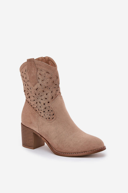 Ankle boots with heel model 209416 Step in style