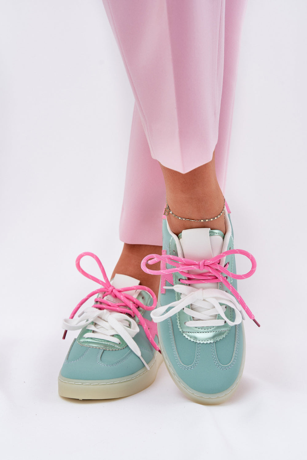 Sneakers model 209480 Step in style