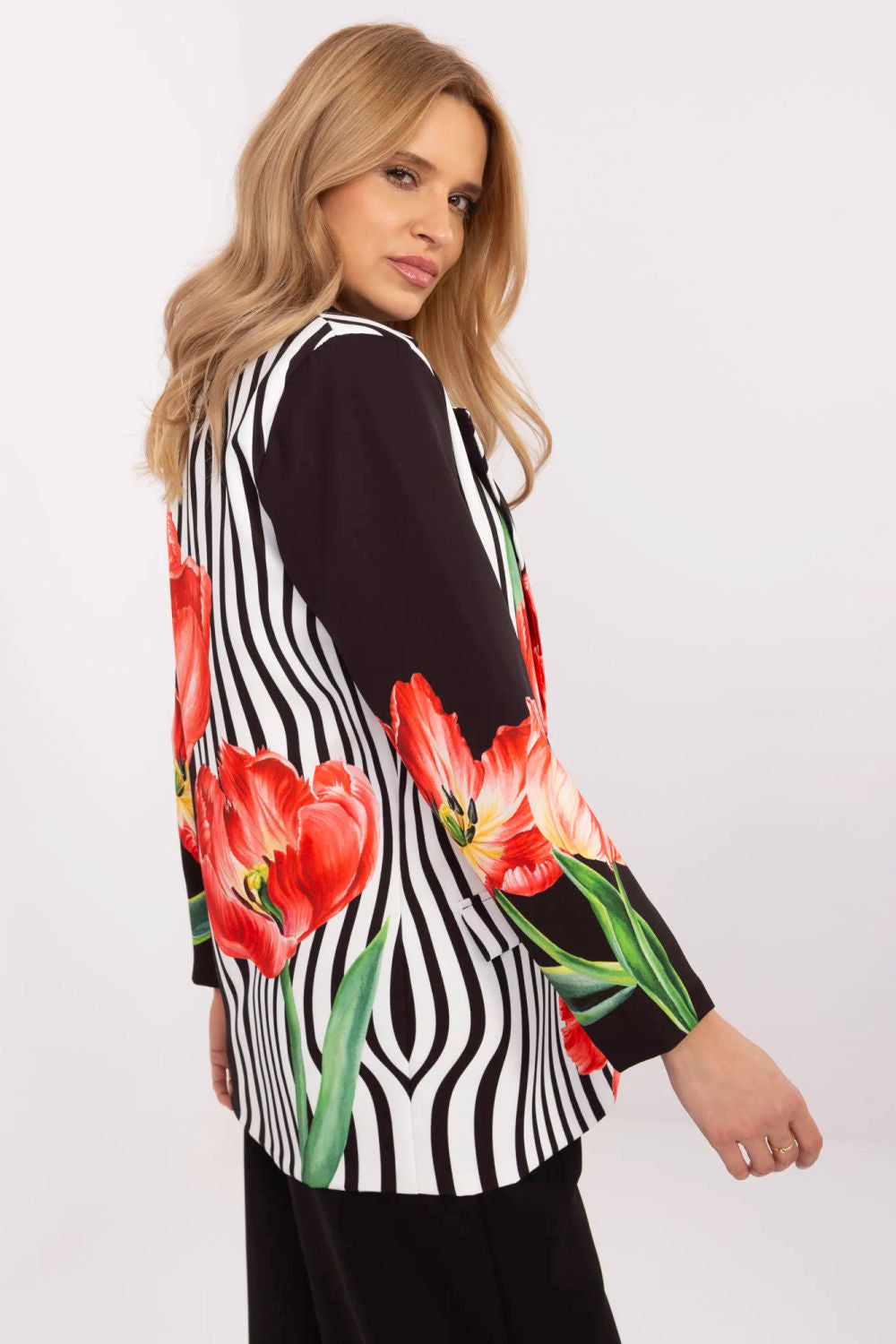 Blazer model 209829 Italy Moda