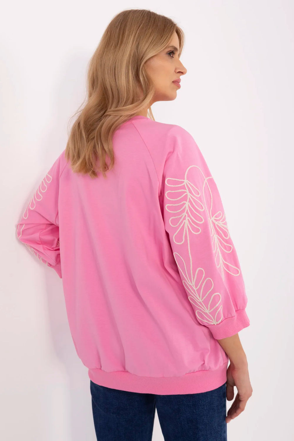 Sweater model 209846 Relevance