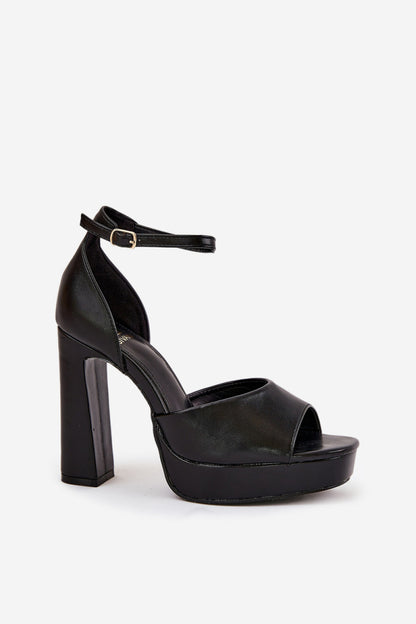 Sandals with heel model 209893 Step in style