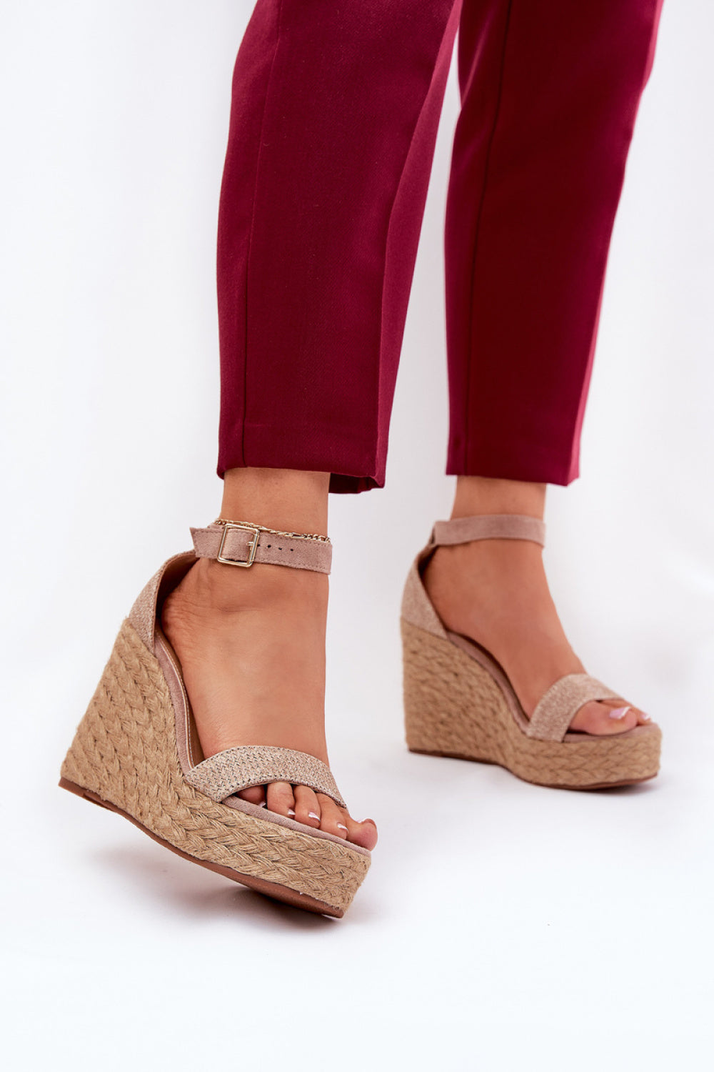 Wedge sandals model 209911 Step in style