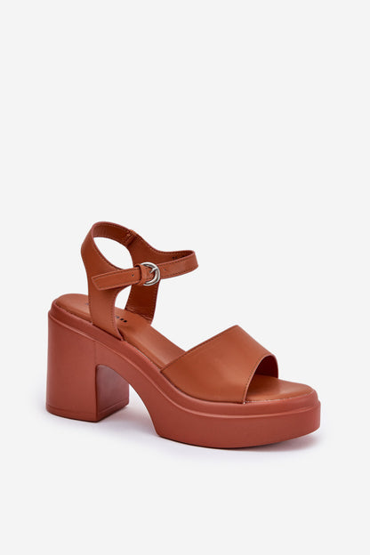 Sandals with heels model 209923 Step in style