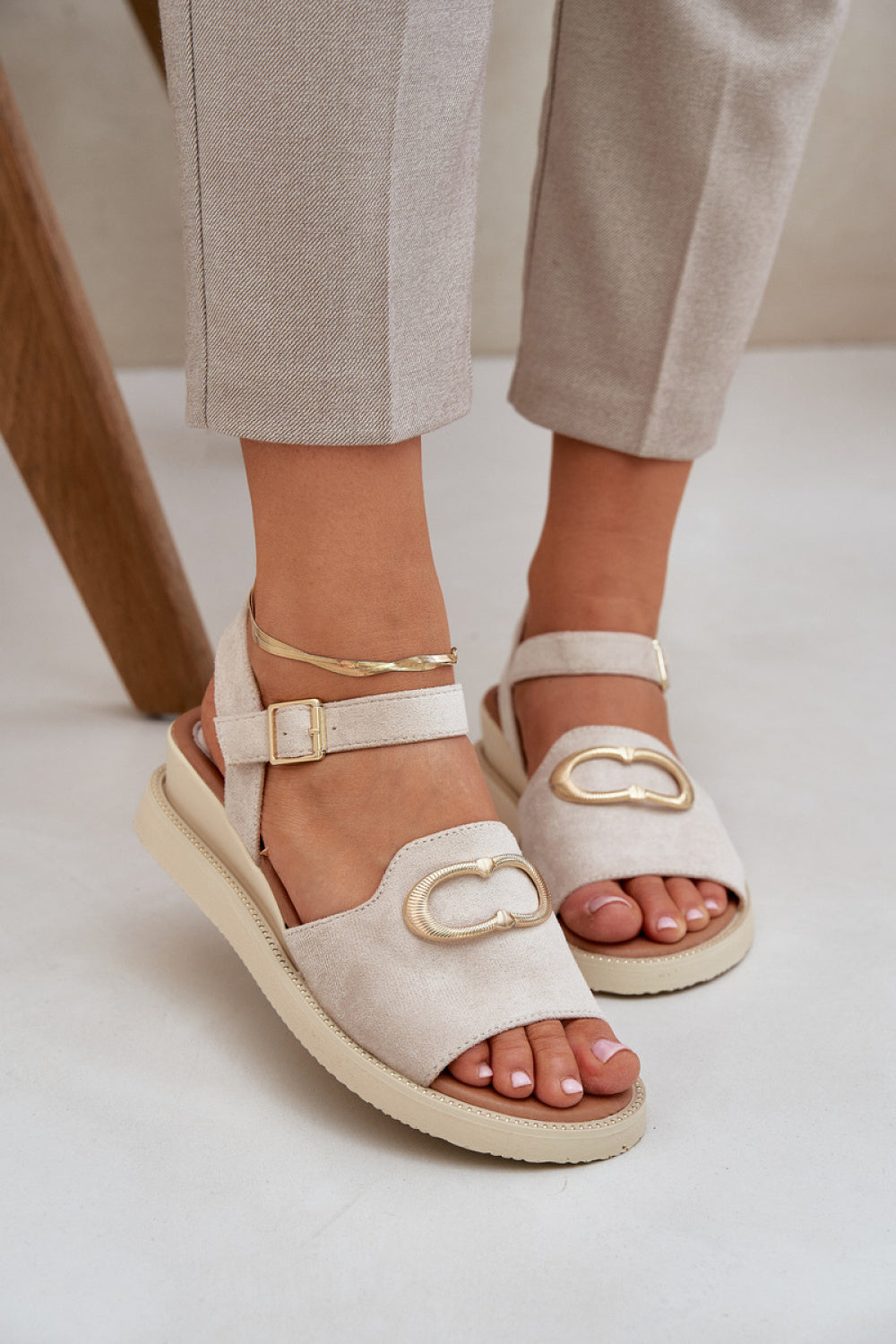 Sandals model 210146 Step in style