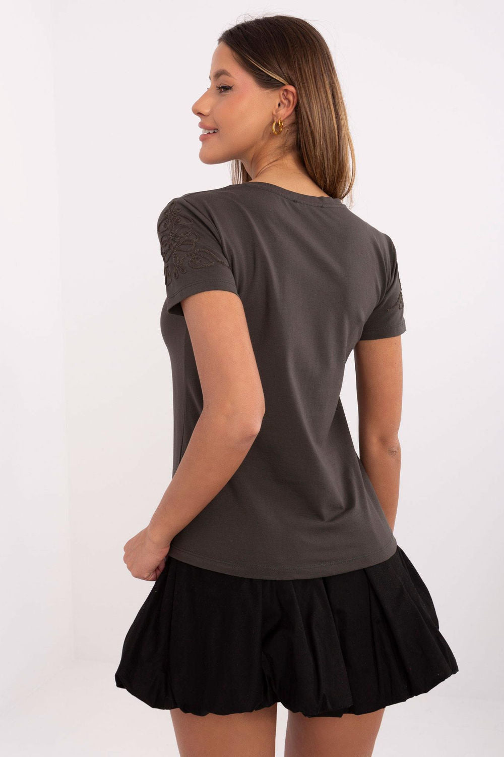 T-shirt model 210661 Relevance