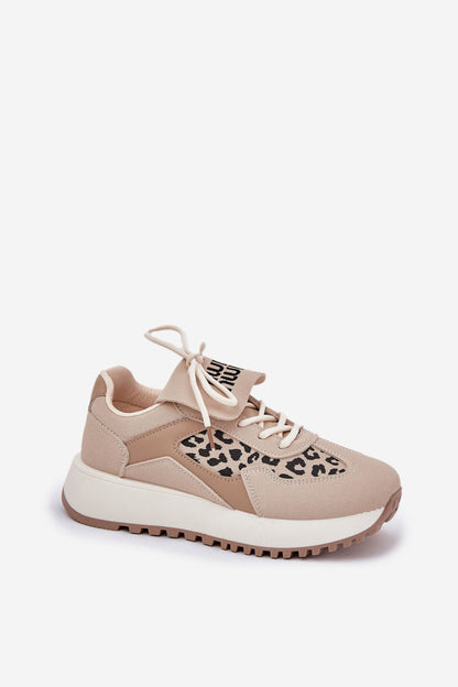 Sports shoes model 211006 Step in style