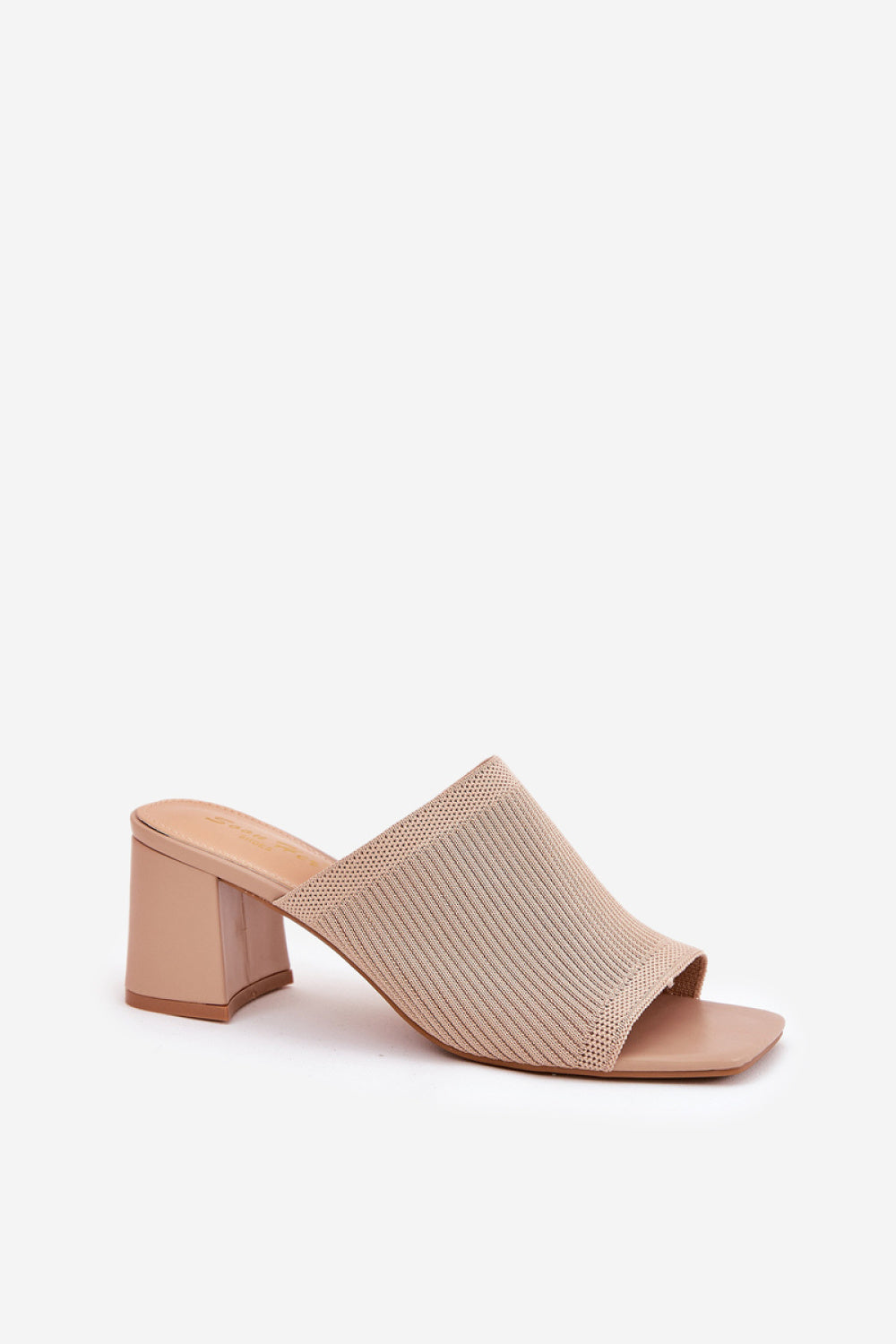 Sandals model 211021 Step in style