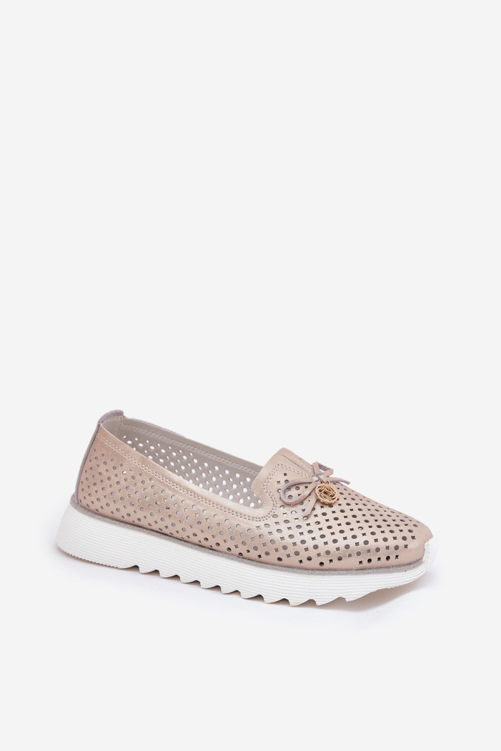 Low shoes model 211119 Step in style