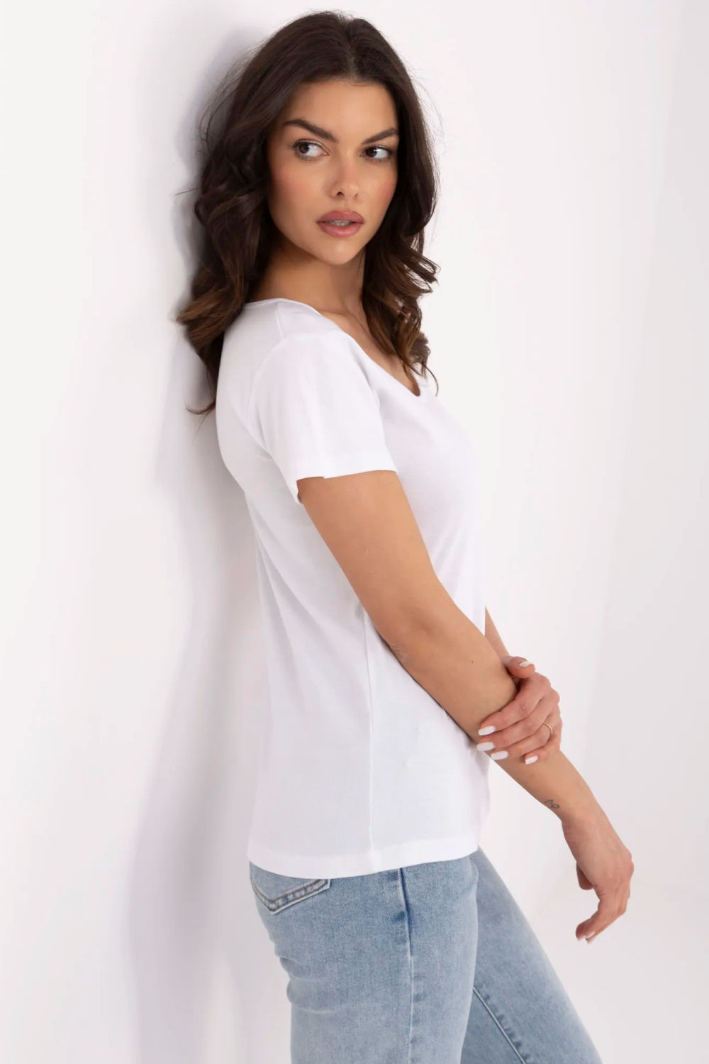T-shirt model 211193 Relevance