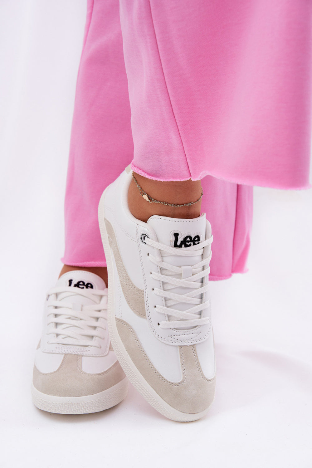 Sneakers model 211326 Step in style