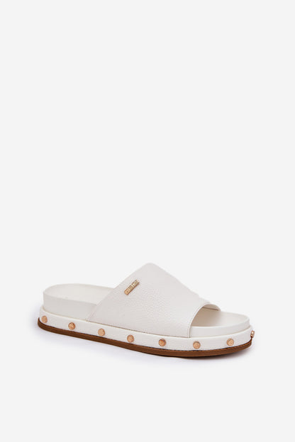 Slippers model 211687 Step in style