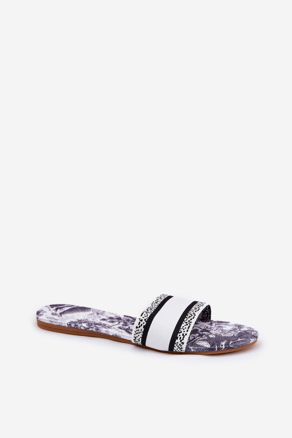 Slippers model 211693 Step in style