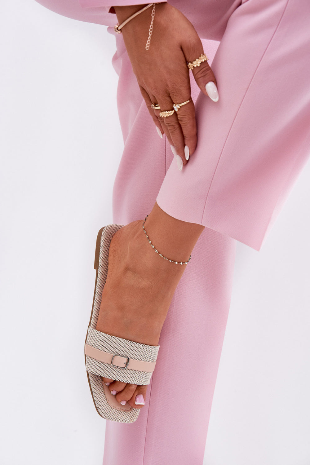 Slippers model 211699 Step in style