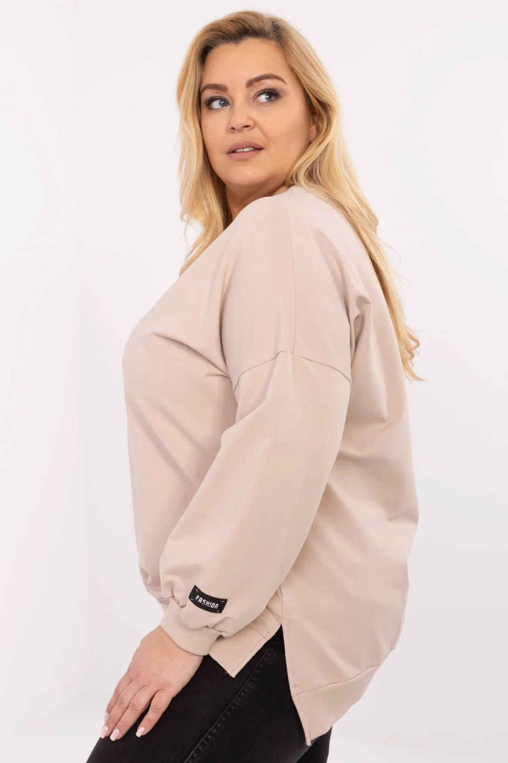 Size Sweater model 211731 Relevance