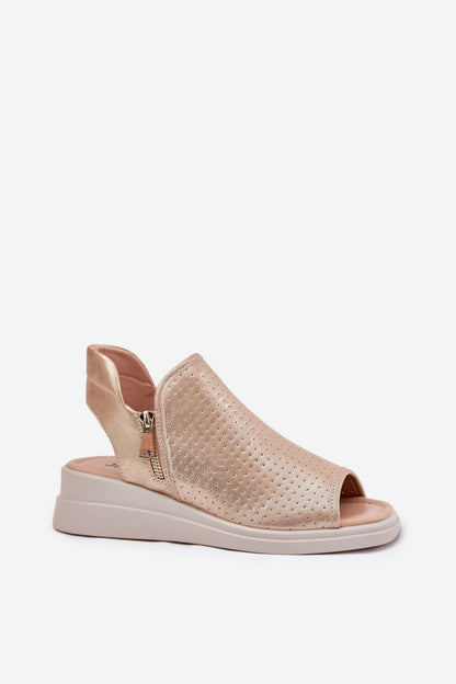 Wedge Sandals model 211946 Step in style