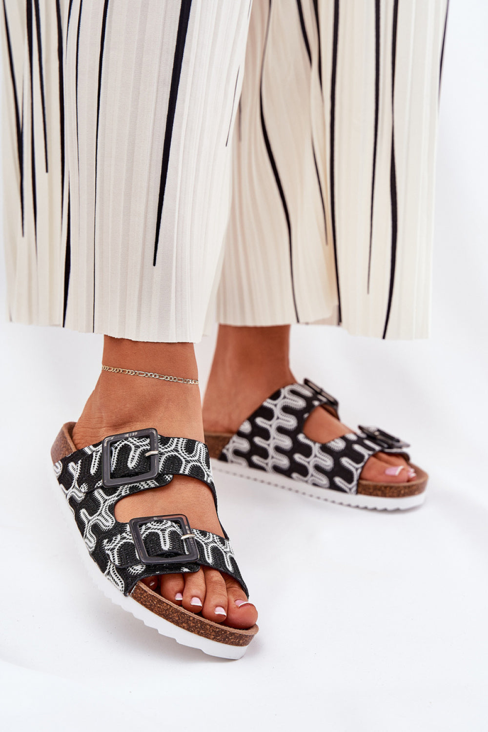 Mules model 211965 Step in style