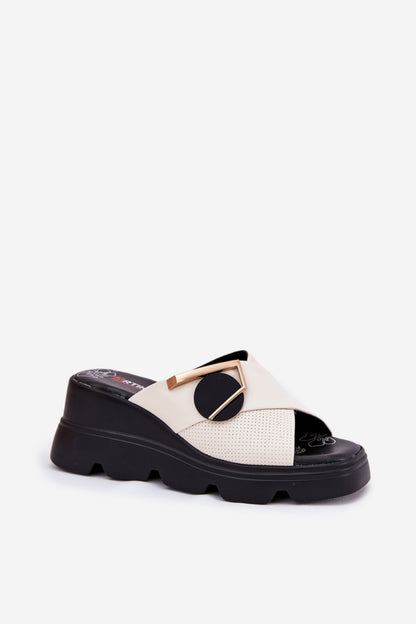 Slippers model 212347 Step in style