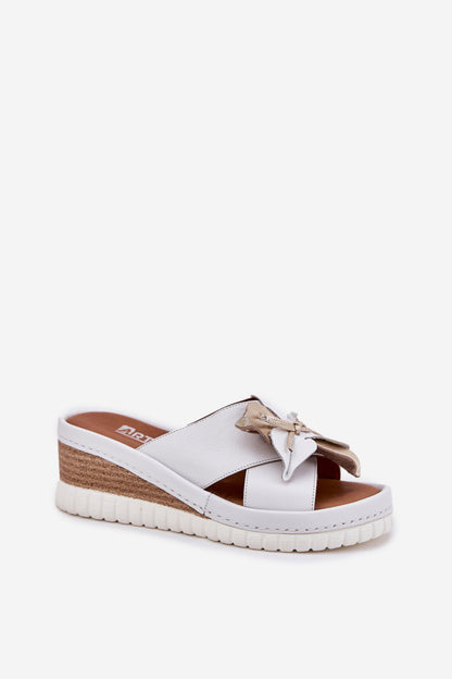 Slippers model 212704 Step in style