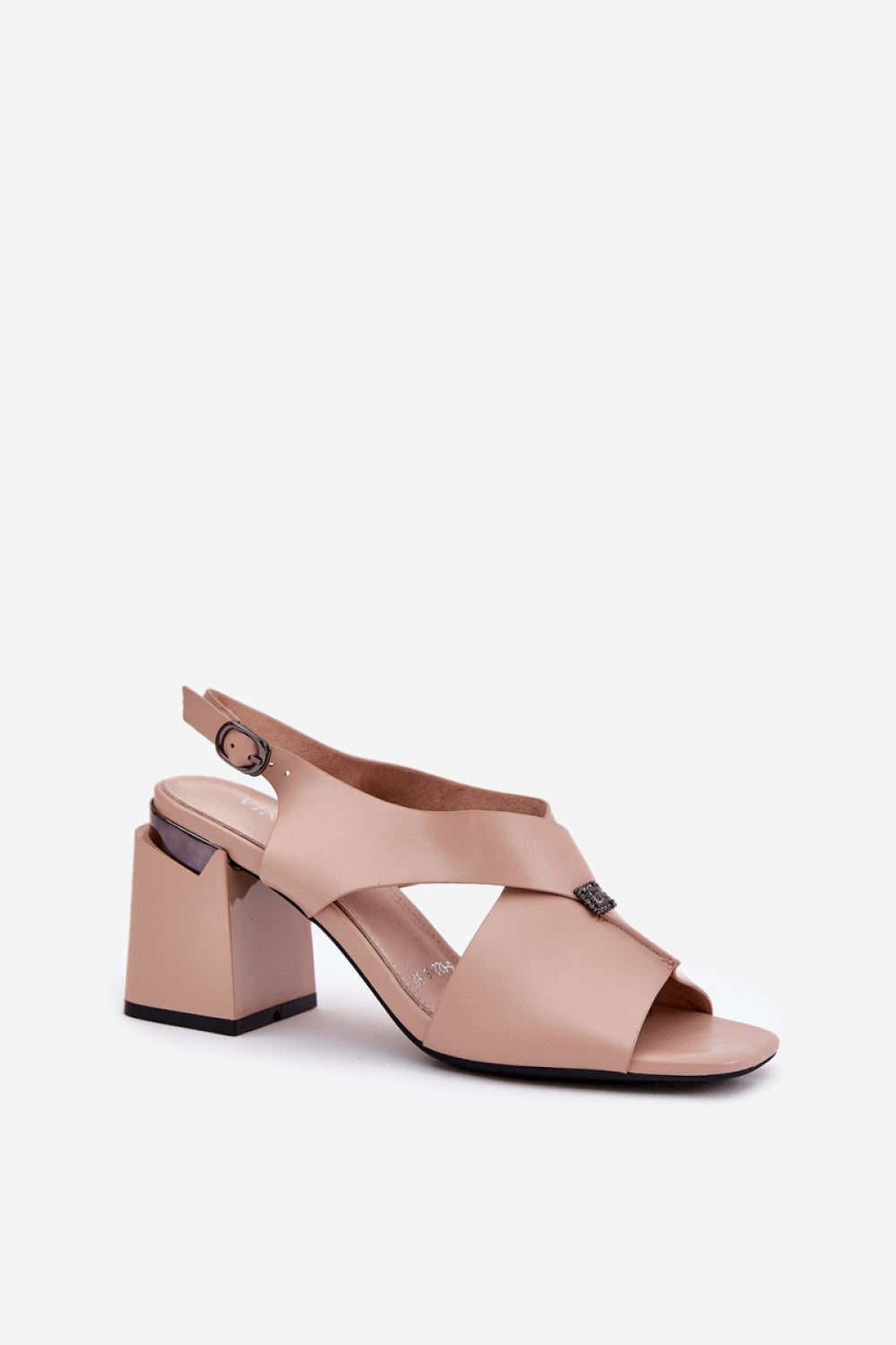 Sandals with heels model 212827 Step in style